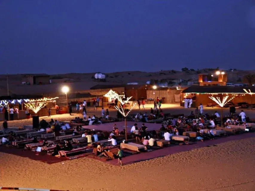 Family Safari · Dinner & Show gallery photo 1